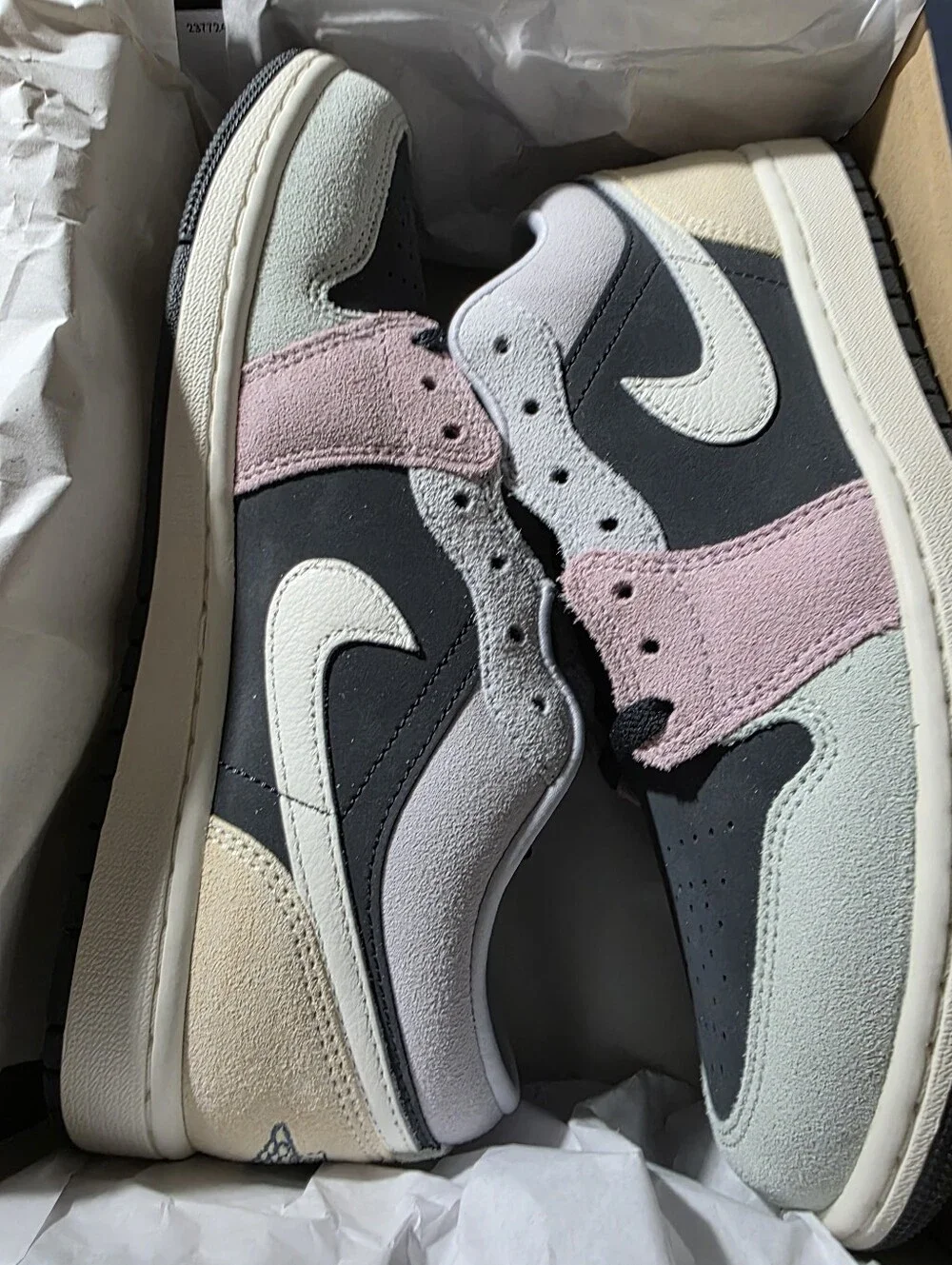 Jordan 1 Mid SE Suede Panel Sneakers - Pink, Gray, Cream Size 9m.